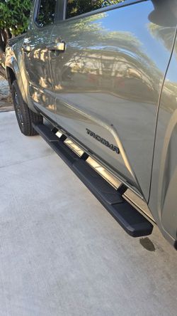 tacoma running boards