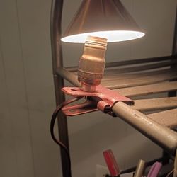 1930 Clip Copper Light 