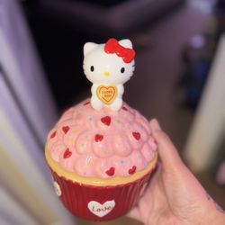 Hello Kitty Ceramics 