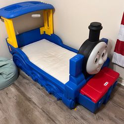 Toddler Train Bed 