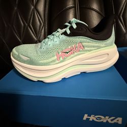 HOKA, NUEVOS, size en la foto, 