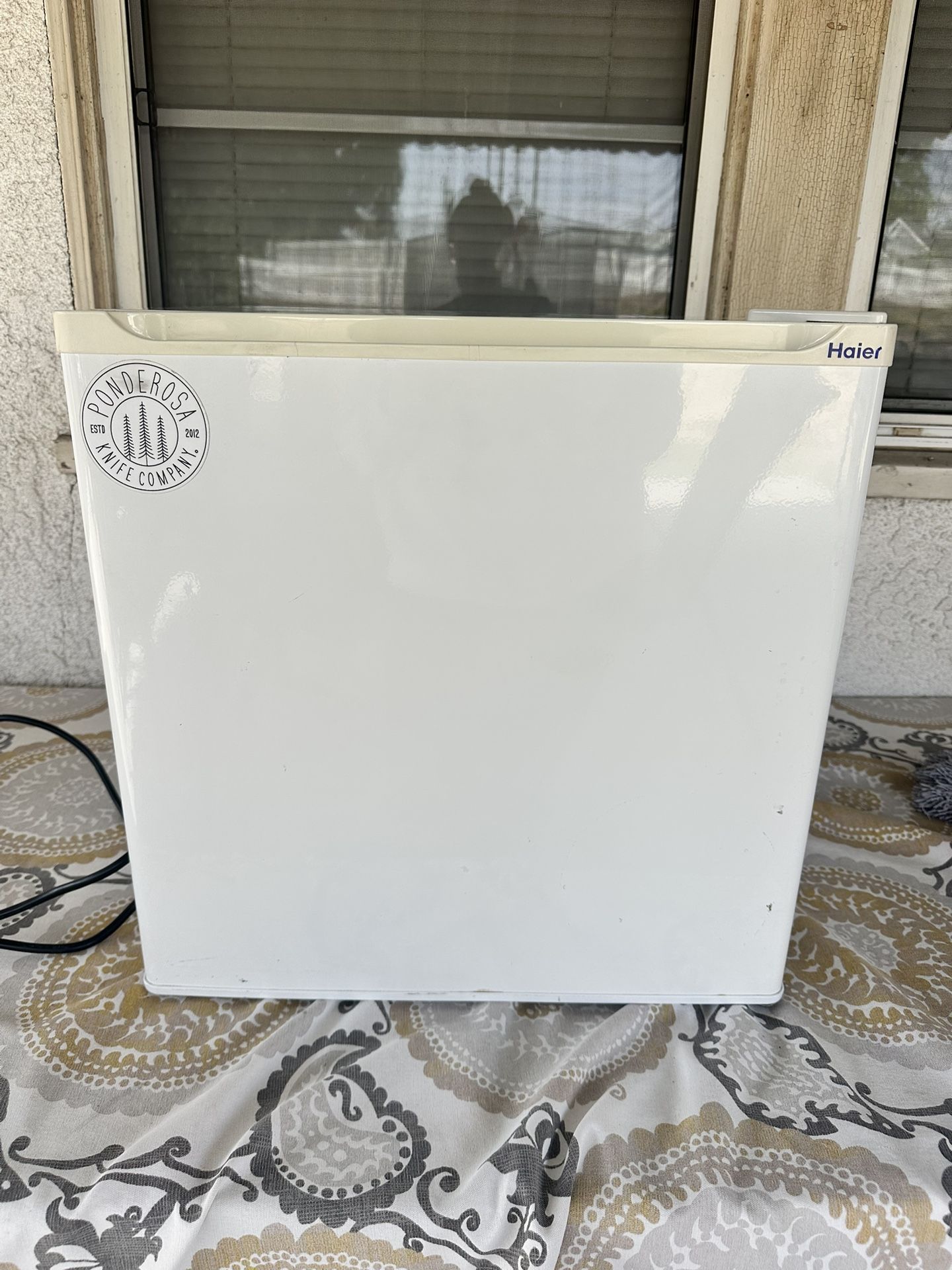 Haier Mini Fridge