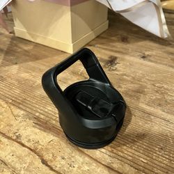 YETI Rambler Chute Top