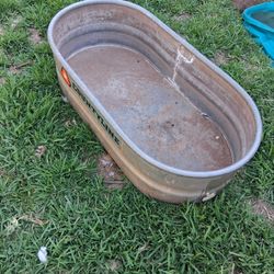Countryline Galvanized Stock Tank