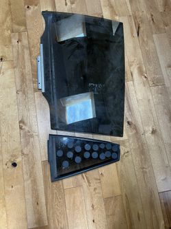 2018 Toyota RAV4 Left Rear Door Glass