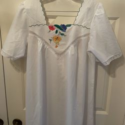 Vintage White Nightgown lingerie by Saramae- Large/16 Union Made 