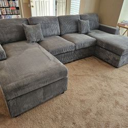 I'm selling a new sectional sofa. 
