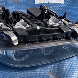 18-2021 BMW  X3 Headlight LUZ DELANTERA 