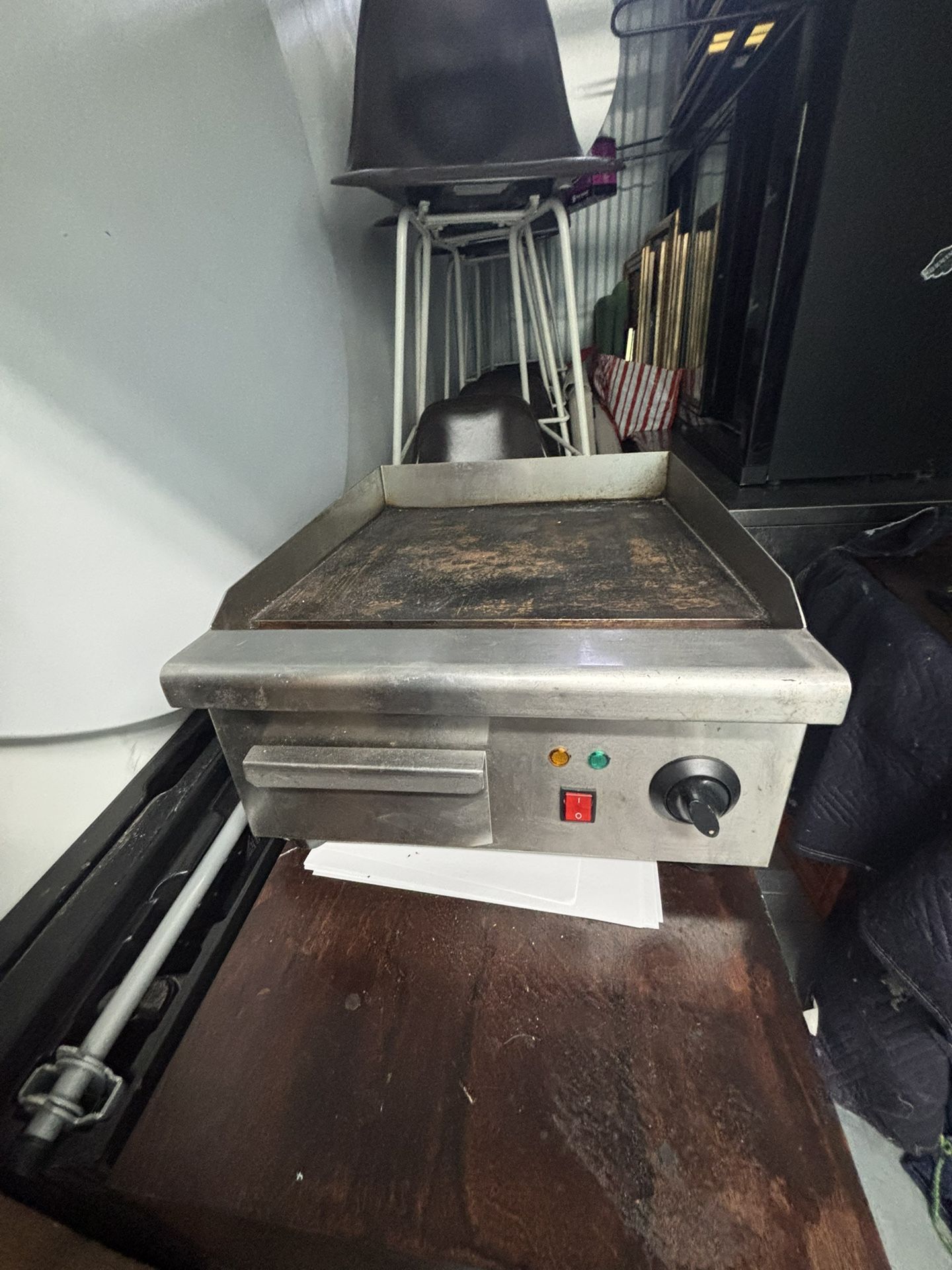 Electric flat Top Convention Grill