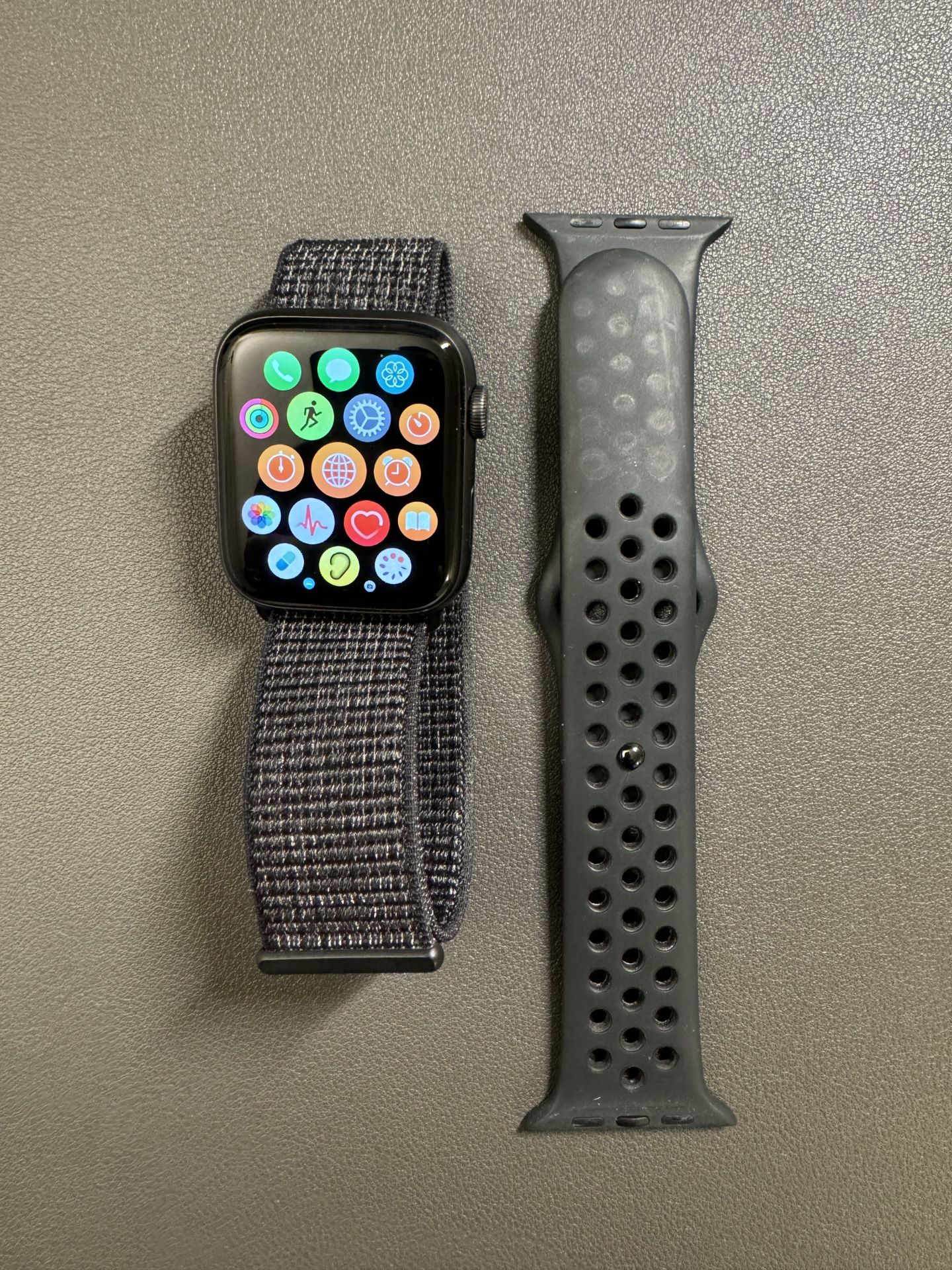 Apple Watch Series 5