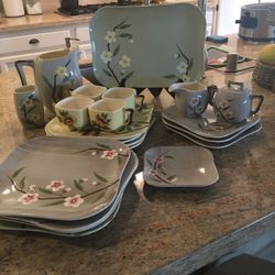 Weil ware vintage dishes