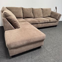 ❌50% OFF❌ Virgo Brown 119” 2 Piece Left Chaise Sectional Couch - Perfect Condition - Can Deliver