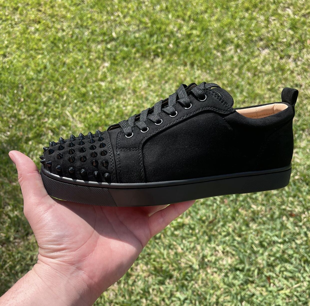Glimte Forfatter Hollywood Christian Louboutin In Sizes 10 Men $450. for Sale in Casselberry, FL -  OfferUp