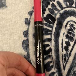 Revlon Matte Lite Crayon