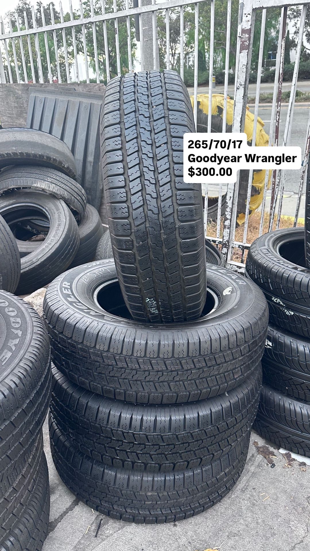 265/70/17 GOODYEAR WRANGLER