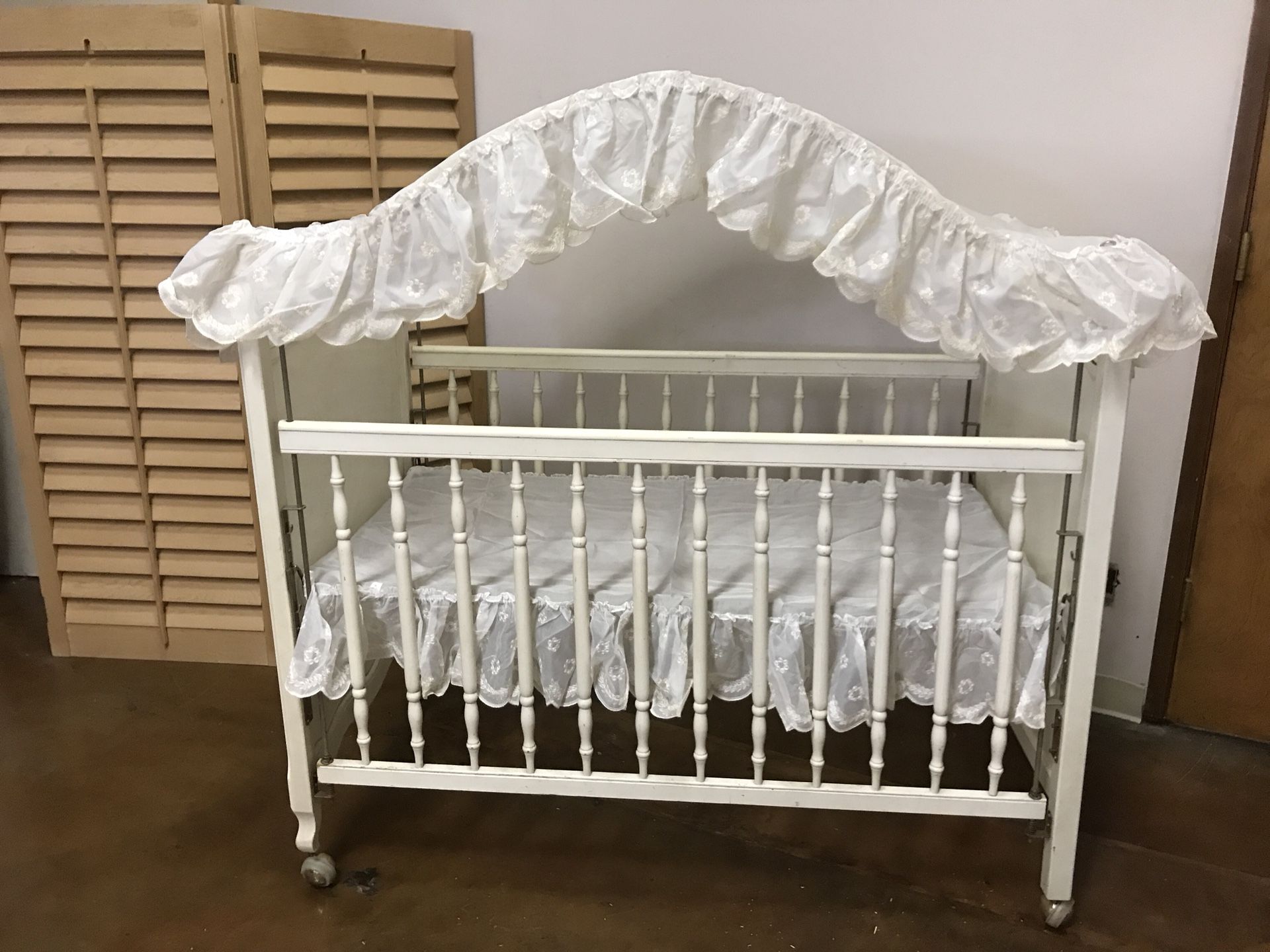 Vintage Baby Crest Crib with canopy