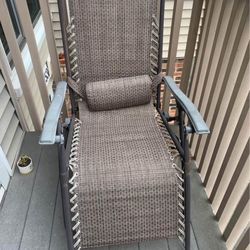 Recliner Outdoor Chair With Pillow