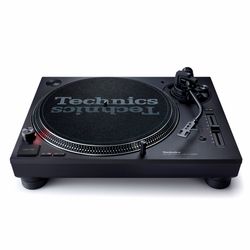 Brand New Technics SL-1200MK7