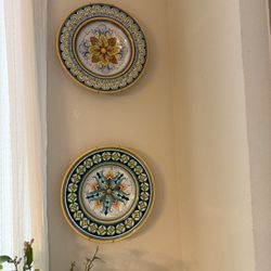 4 Italian 12” Diameter Plates 