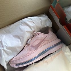 Nike Pegasus Premium