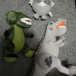 Jurassic World Plushie Lot Including Indominus Rex..rare