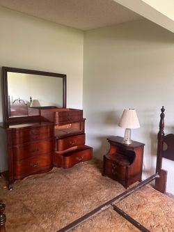 Mahogany bedroom set