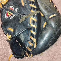 RH Easton Catcher's Mitt