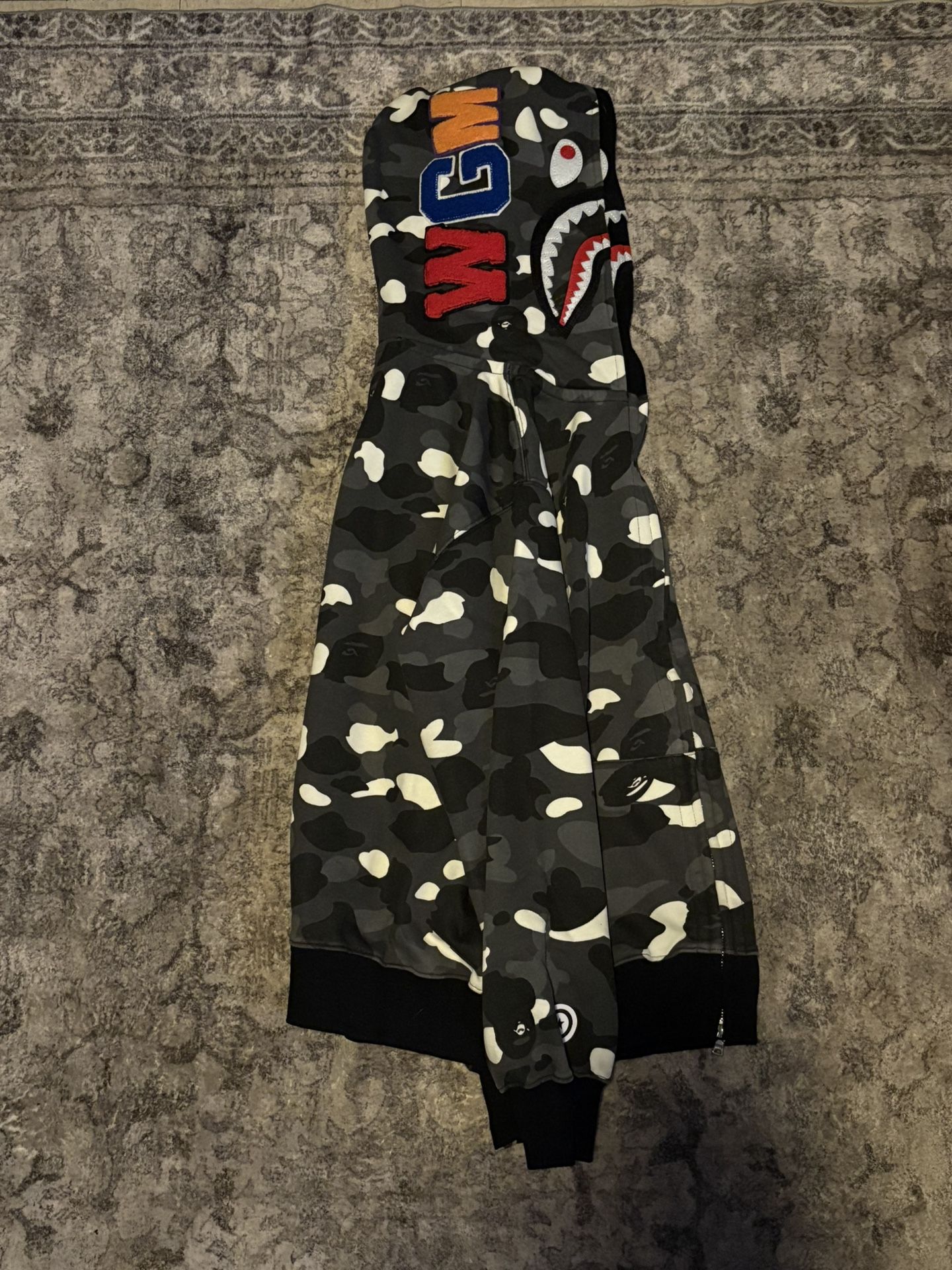 bape zipup