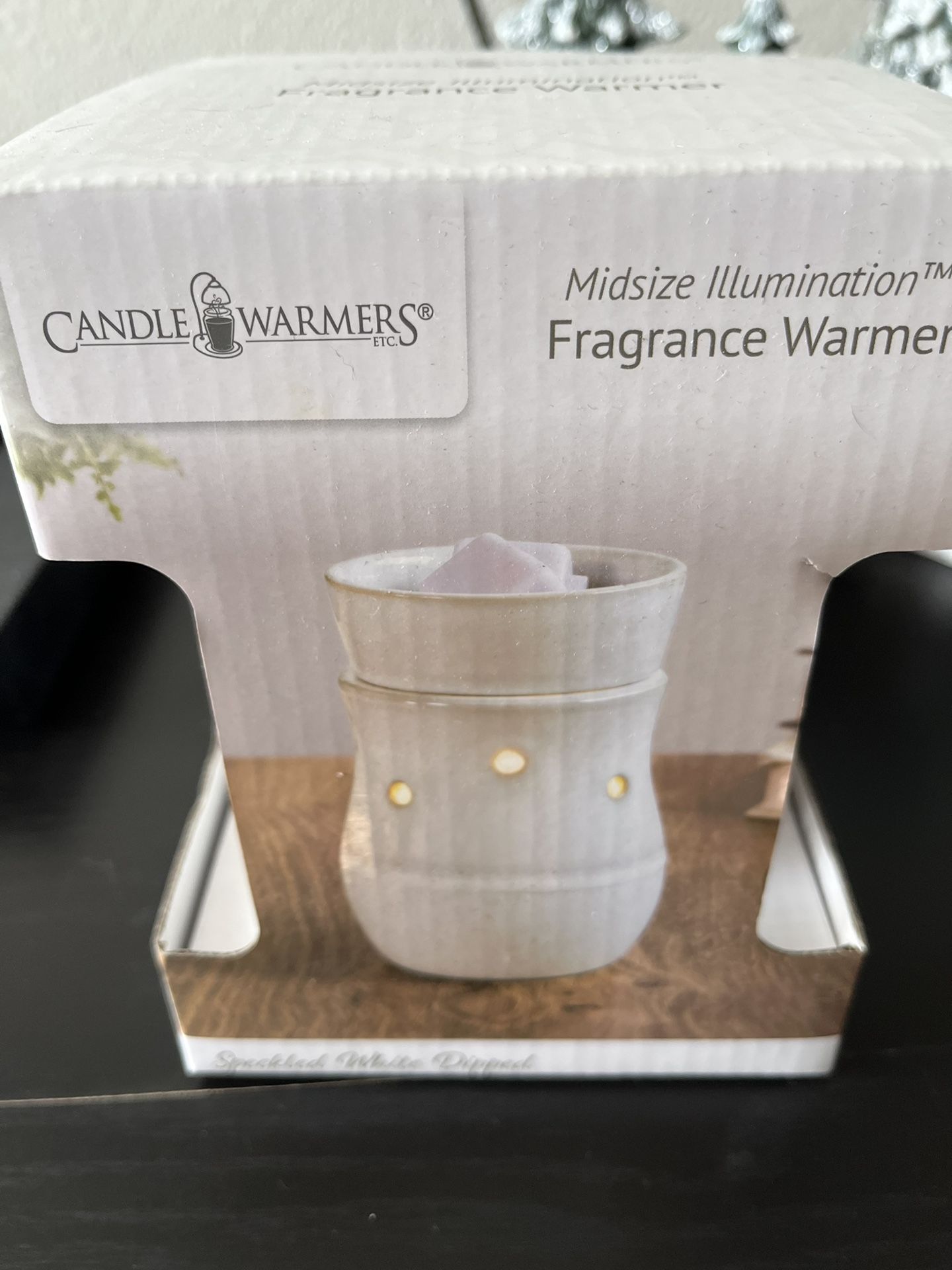 Brand new, gorgeous wax warmer, would make a great gift