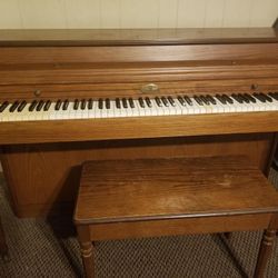 Wurlitzer Piano