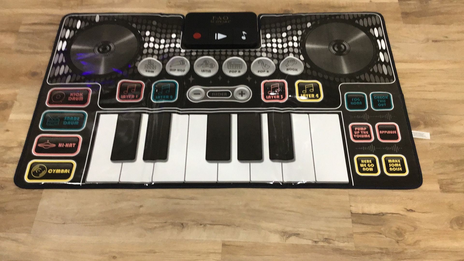 FAO Schwarz Floor Keyboard 