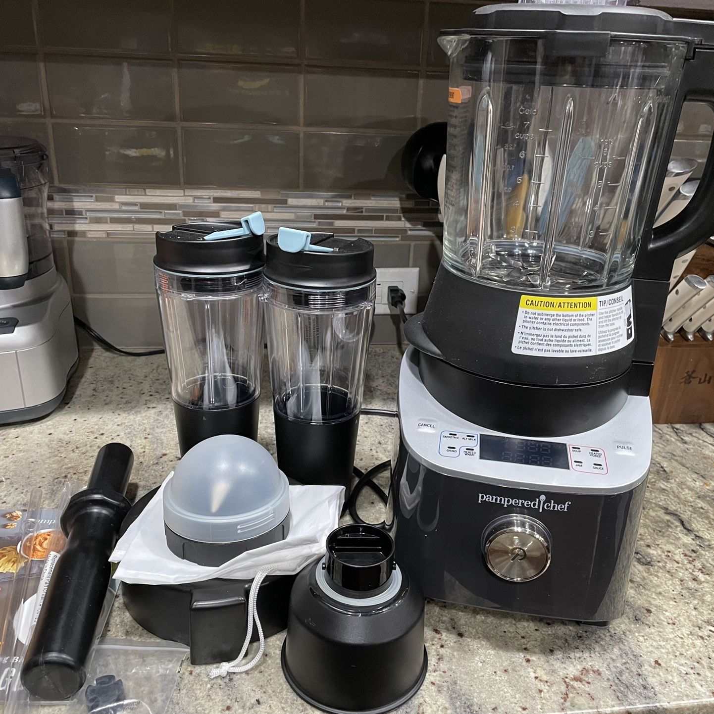 Pampered Chef Deluxe Cooking Blender