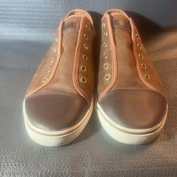 GUESS GMMICKEY2 Men's Brown Sneakers Size 11