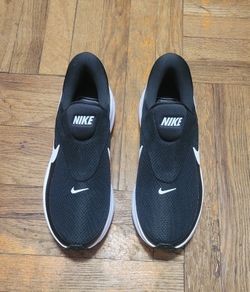 Nike Revolution  Black/White Slip-On Shoes US 11