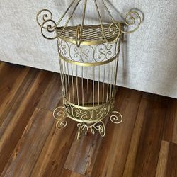 Golden, Iron Shelf For Plants, Frames Or Whatever You Like. 