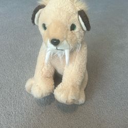 DIY stuffed lion 