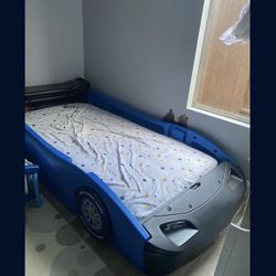 Twin Car Bed 