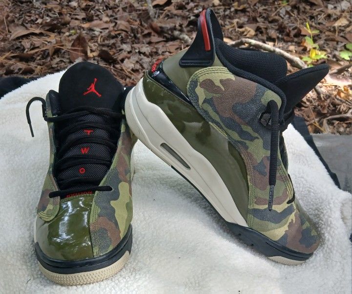Jordan Mens Dub Zero Olive Camouflage Athletic