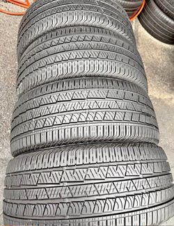 255/45/20 continental vendo un set de llantas usadas excelente condiciones de vida las 4 ✅🤩I am selling a set of used tires, all 4 in excellent livin