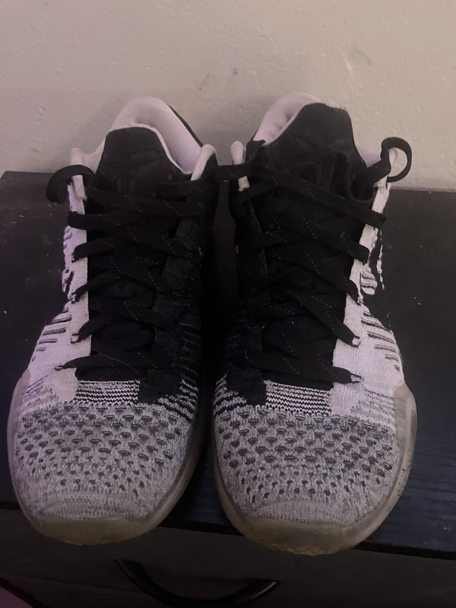 Kobe Oreo Jaws 10.5