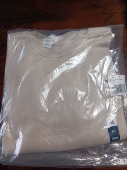 Reebok Sweatshirt Size XS ( Brand New, Sealed Bag ) For $10