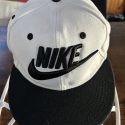 Vintage Nike hat