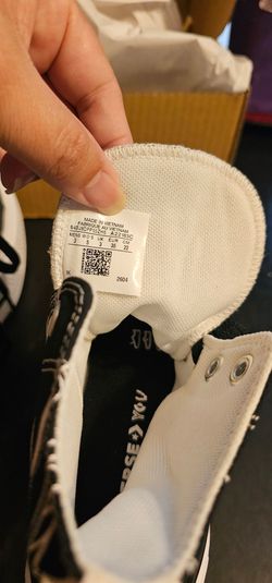 Brand new never worn custom converse