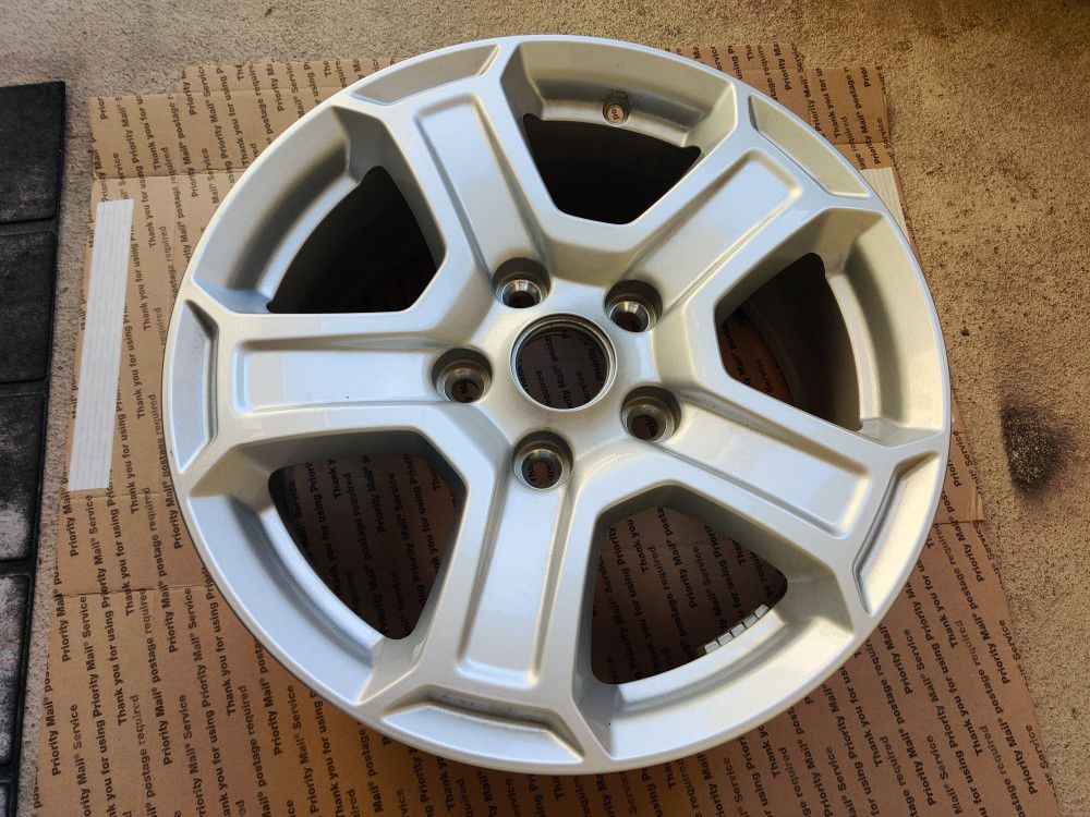 OEM 2019 JEEP WRANGLER Wheel in Like New condition 17x7.5