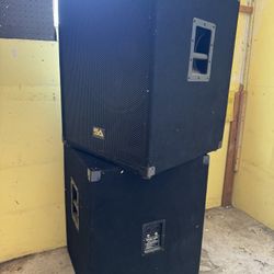 Shockwave-15 - Powered 15" Pro Audio/DJ Subwoofer Cabinet with Class D Amp 1000 Watts