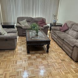 Sofa With Recliner Coffee Table End Tables (2) 