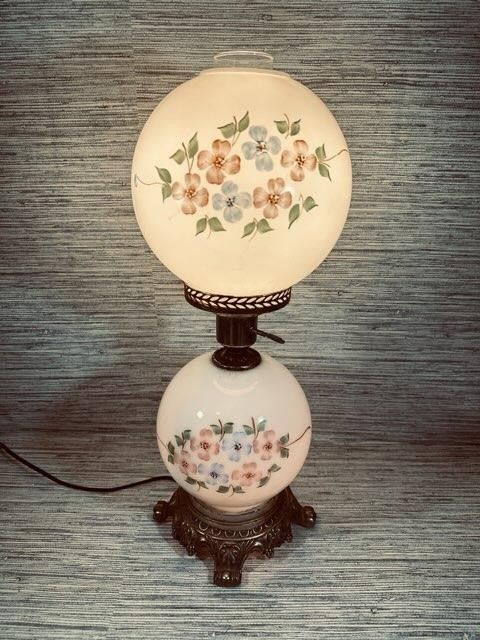Vintage Hedco NY Gwtw Duel Globe Lamp