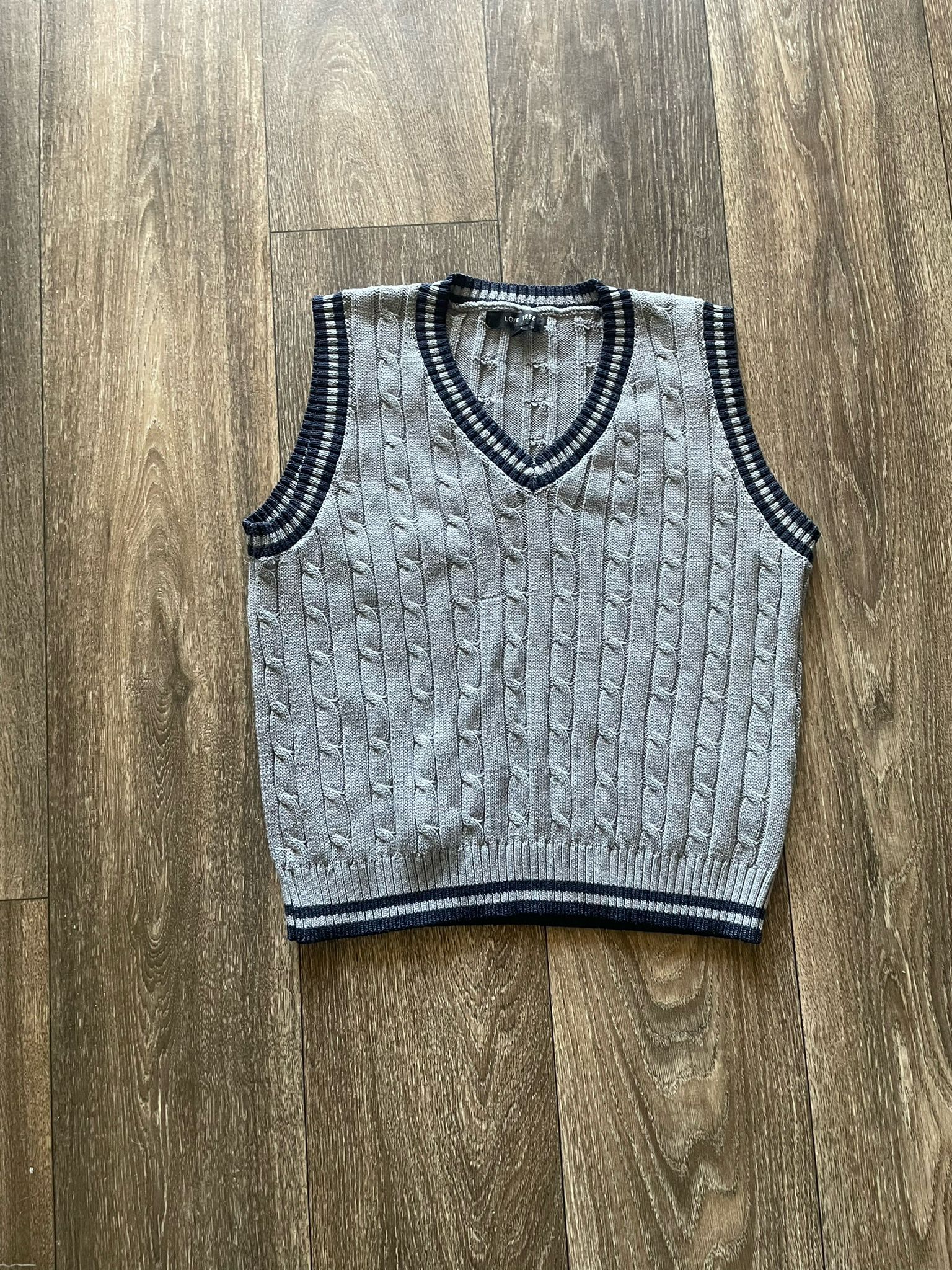 Sweater Vest