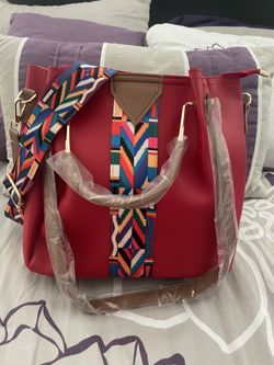 BRAND NEW Purse w/ Matching Bag