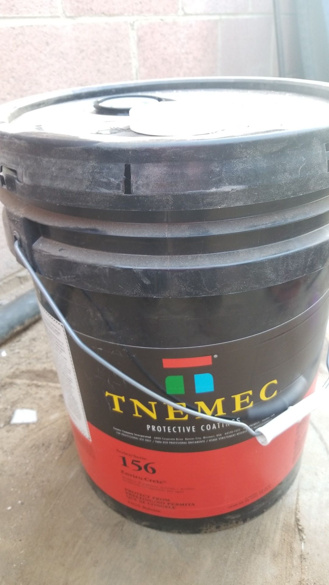 5 GAL. SEALED Tnemec series 156 enviro Crete 91GN GREEN